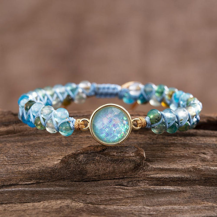 Brazalete de ópalo azul hipnotizante - Liora