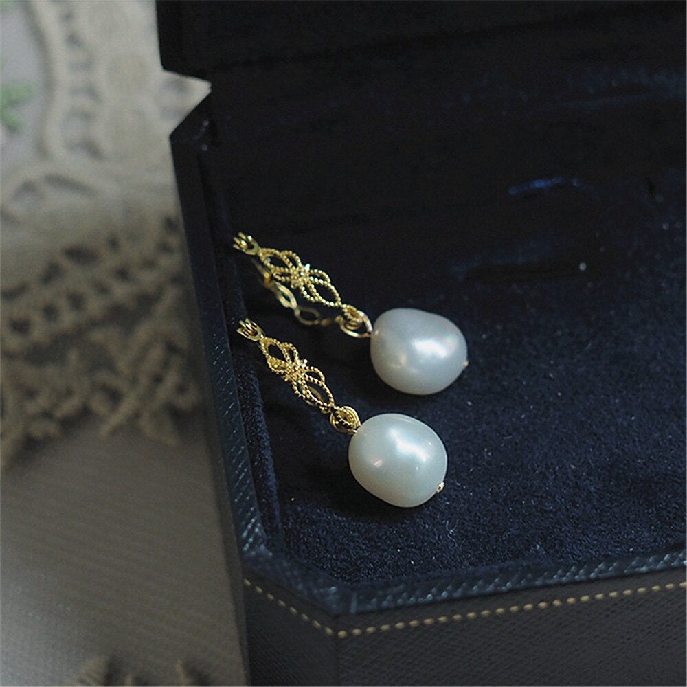Natural Pearl Earrings – Vivienne