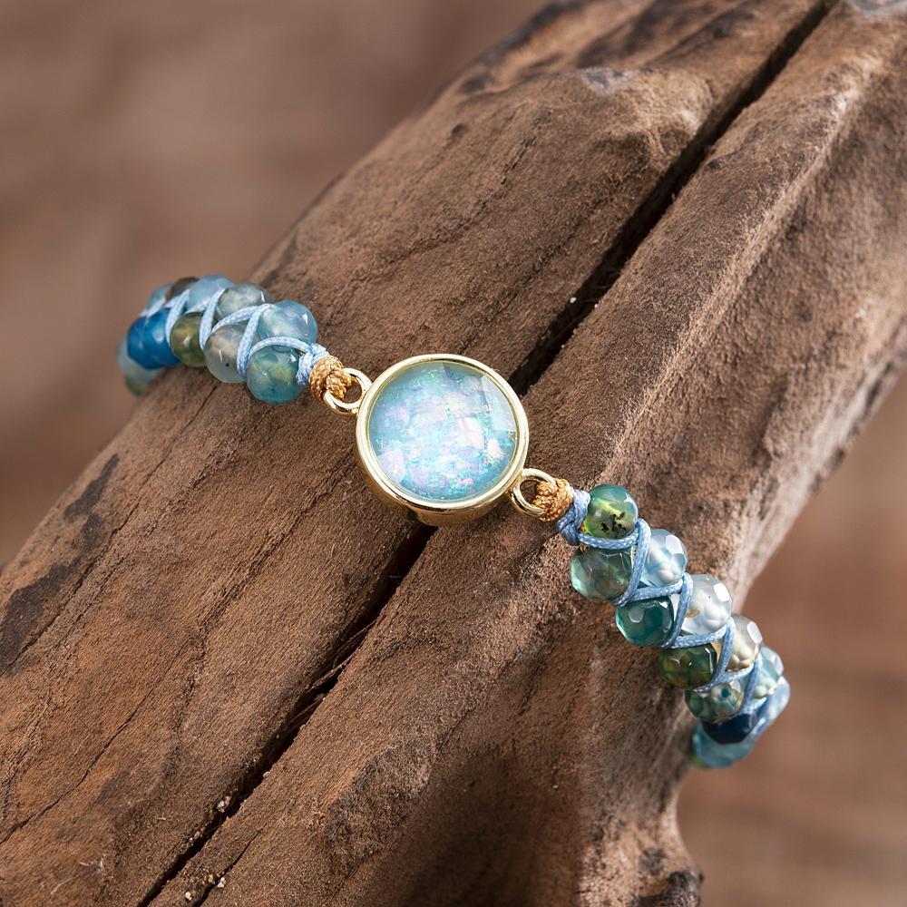 Brazalete de ópalo azul hipnotizante - Liora