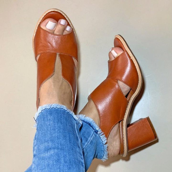 Sandalias de cuero para mujer con tacón y plantilla cómoda – Selina