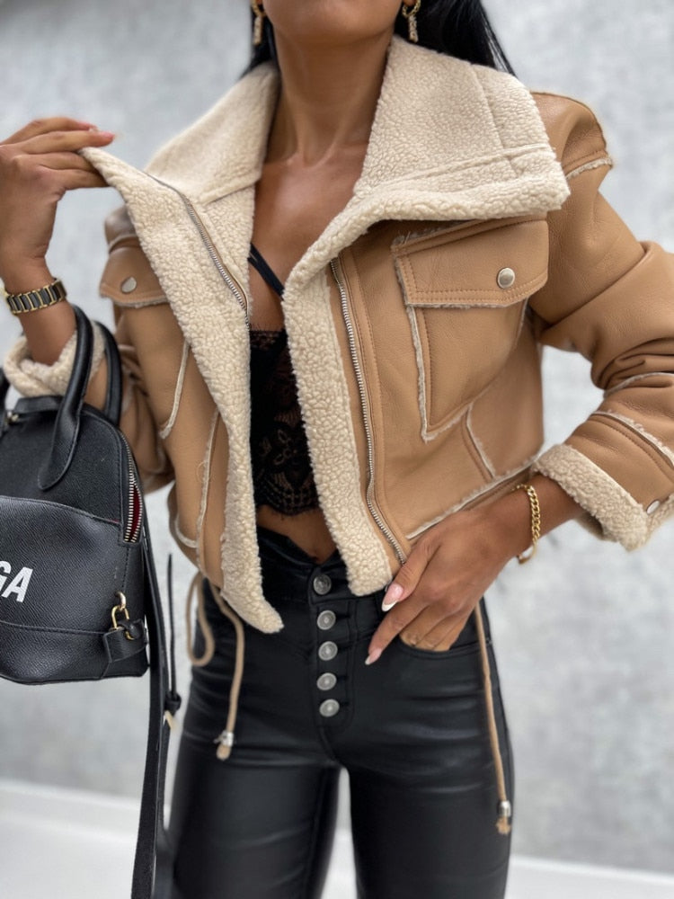 Motorcycle jacket with lapel and sherpa lining – Zoë