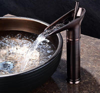 Grifo de lavabo de cascada de lujo - CascadeFlow