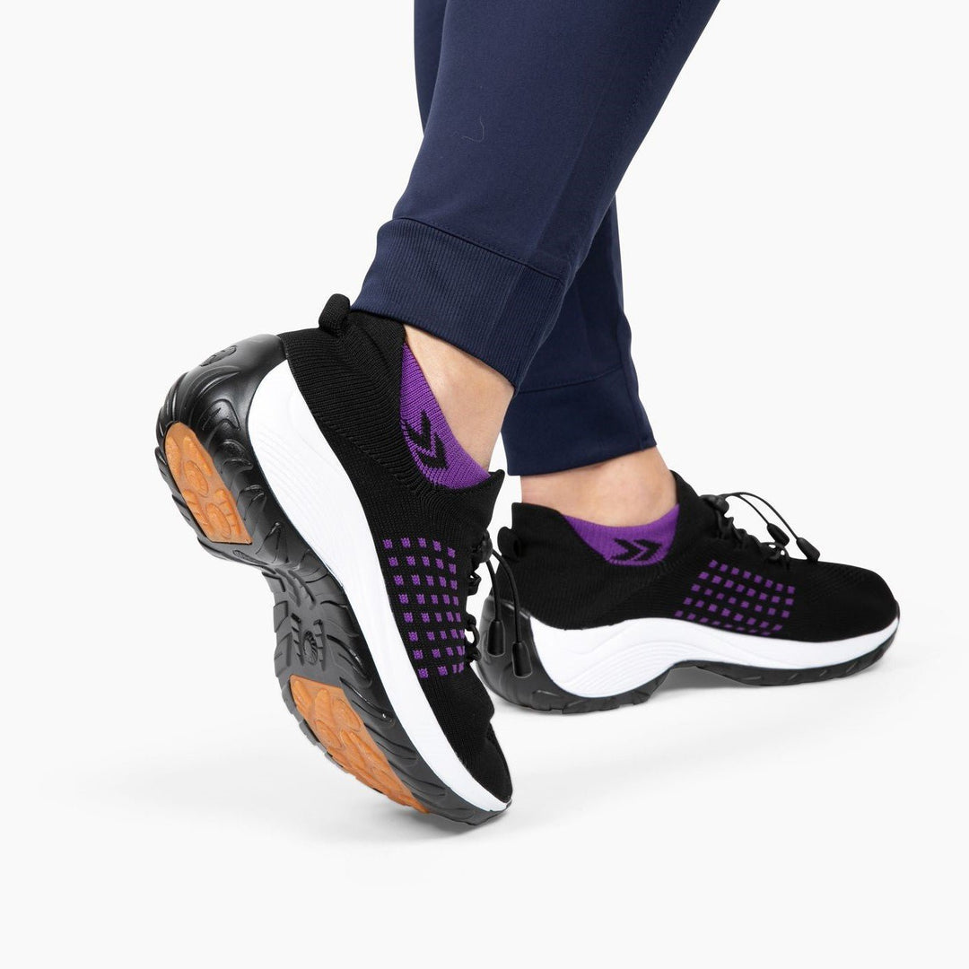 Women's Sneakers - FlexiComfort