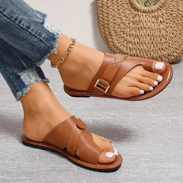 Orthopedic Women's Leather Sandals with Hallux Valgus Correction – Livia