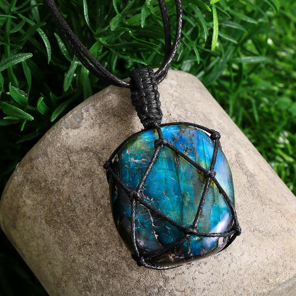 Mystical Labradorite Dragon Heart Necklace – Aris