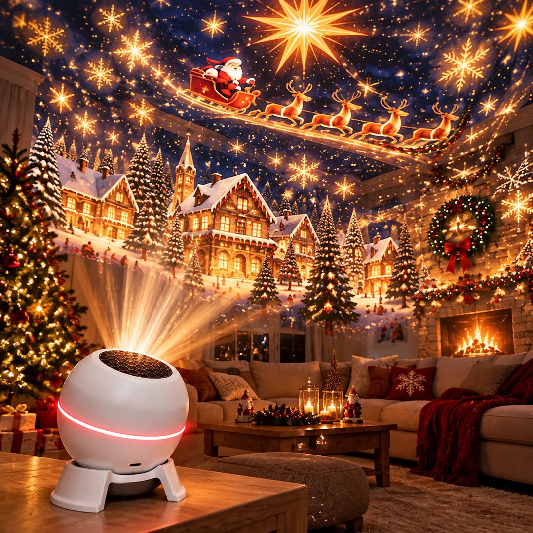 Weißer kugelförmiger Projektor mit rotem Leuchtring auf einem Holztisch projiziert Weihnachtsmann im Rentierschlitten, Schneeflocken und Winterdorf an Decke und 1