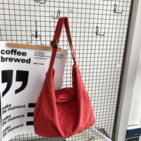 Trendy Shoulder Bag - Mia