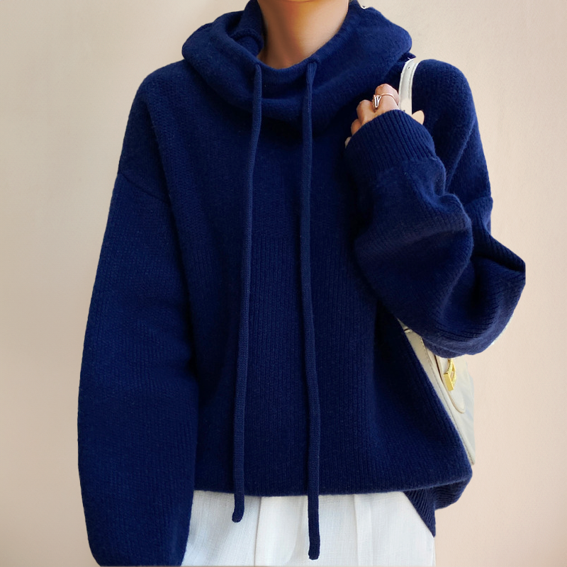 Turtleneck Sweater made of Merino Wool – Amira Autumn Edition