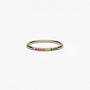 Goldener Ring mit bunten Steinen – Solene
