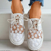 Embroidered flower shoes with supportive footbed – Lucine