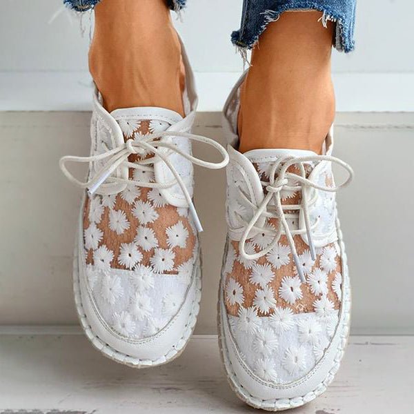 Embroidered flower shoes with supportive footbed – Lucine