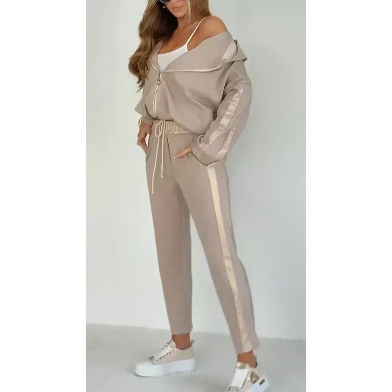Striped casual two-piece set with hood & waist tie – Cosima