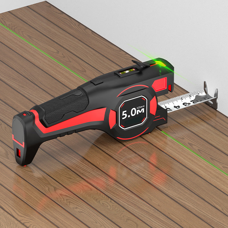 Maßband mit ausgezogenem Band auf Holzdielen, grüner Laser markiert Linien auf dem Boden 4