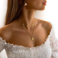 Stylish Star Necklace – Elara