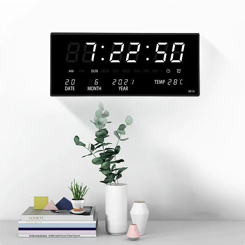LED wall clock with mirror effect – Lumino