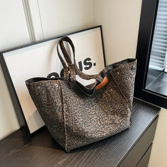 Oversized lærred skuldertaske med leopardmønster - lilla