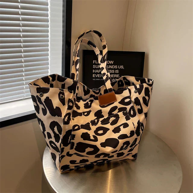Oversized lærred skuldertaske med leopardmønster - lilla