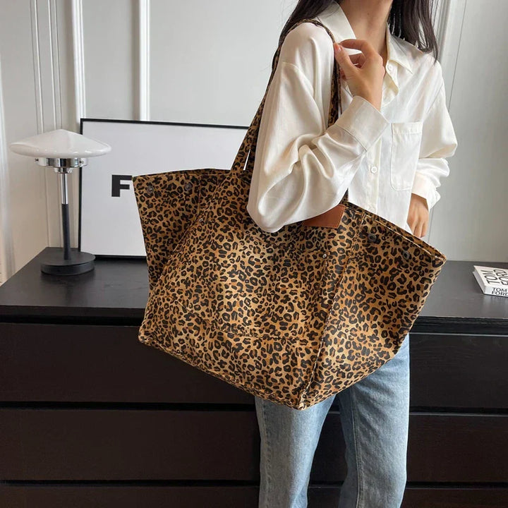 Oversized lærred skuldertaske med leopardmønster - lilla