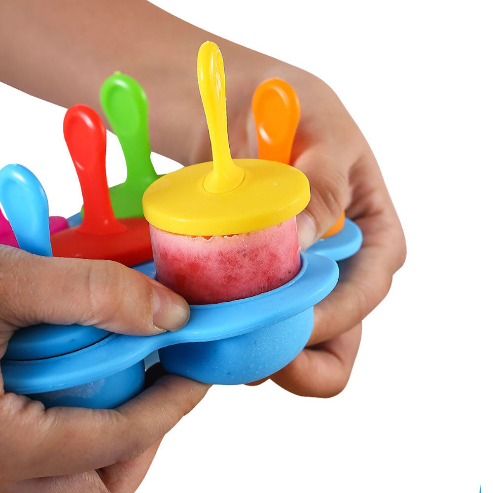 Children's ice molds for refreshing snacks – FrostyFun