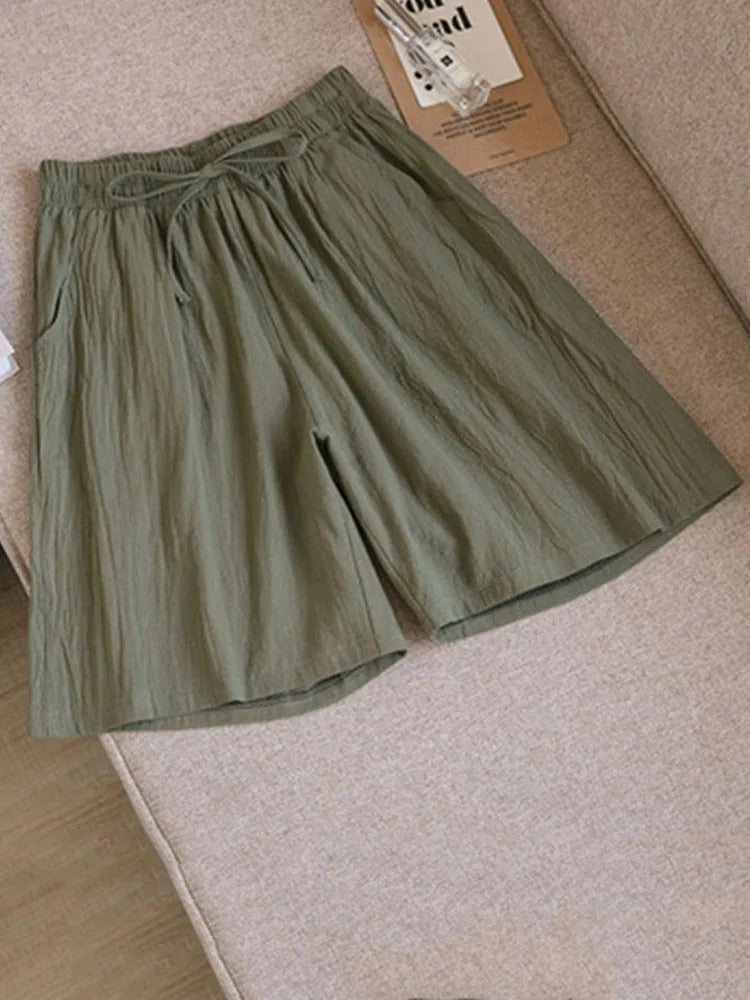 Comfortable & Airy Women's Cotton Shorts with Stretch Waist – Melina