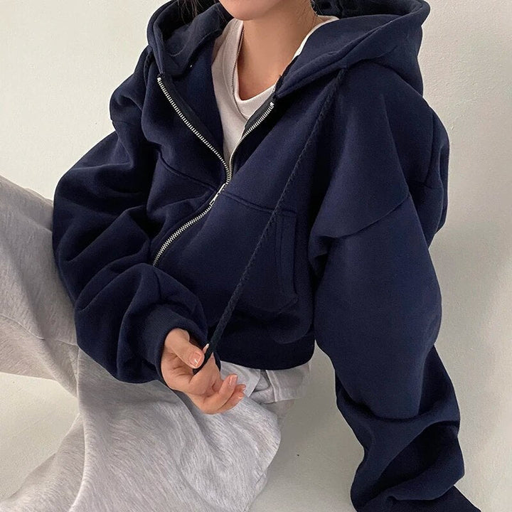 Damevest kort skåret med hætte og oversized pasform – Rinette