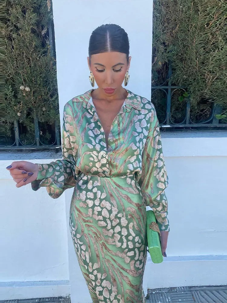 Vestido de verano colorido con patrón de lujo - Elena