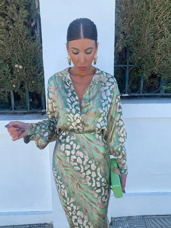 Vestido de verano colorido con patrón de lujo - Elena