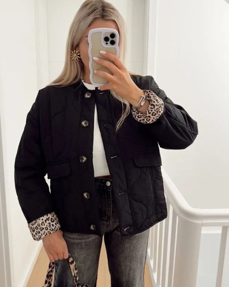 Elegant women's jacket with leopard lining – Narela