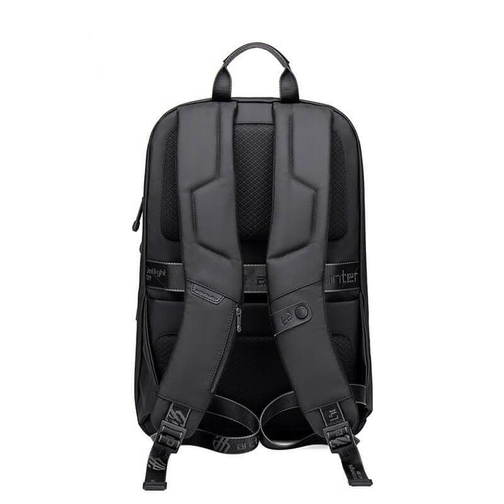 Mochila multifuncional impermeable con compartimentos antirrobo – AllCarry