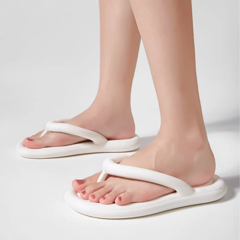 Comfortable Women's Flip-Flops – Luna