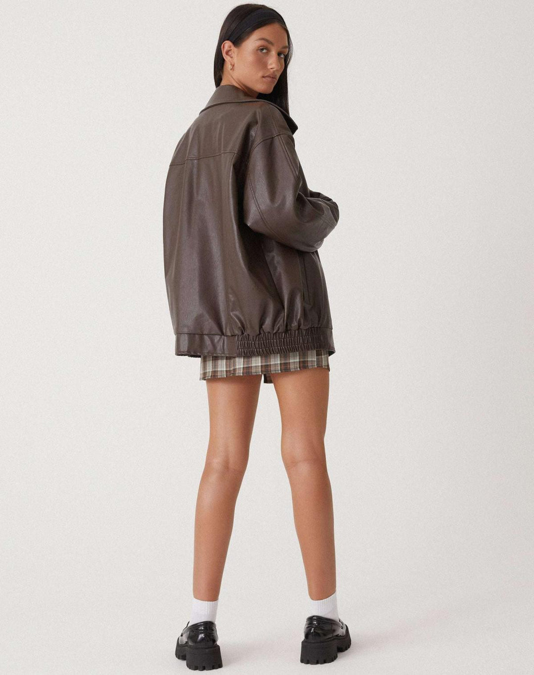 Oversized Los Leren Damesjacke – Yara