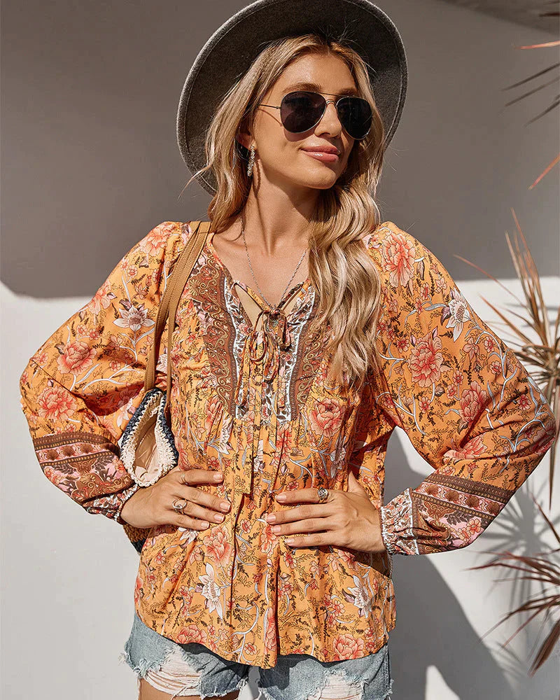 Vintage boheme sommerbluse med blomsterprint og lange ærmer – Sana