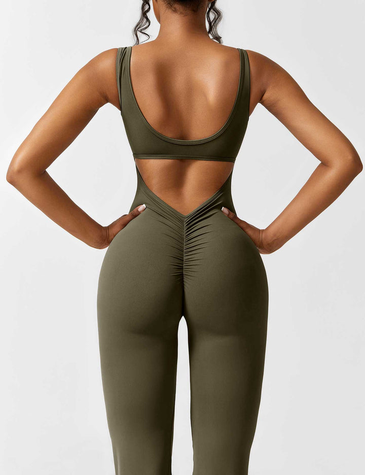 Backless Jumpsuit with Flared Pants – Liv