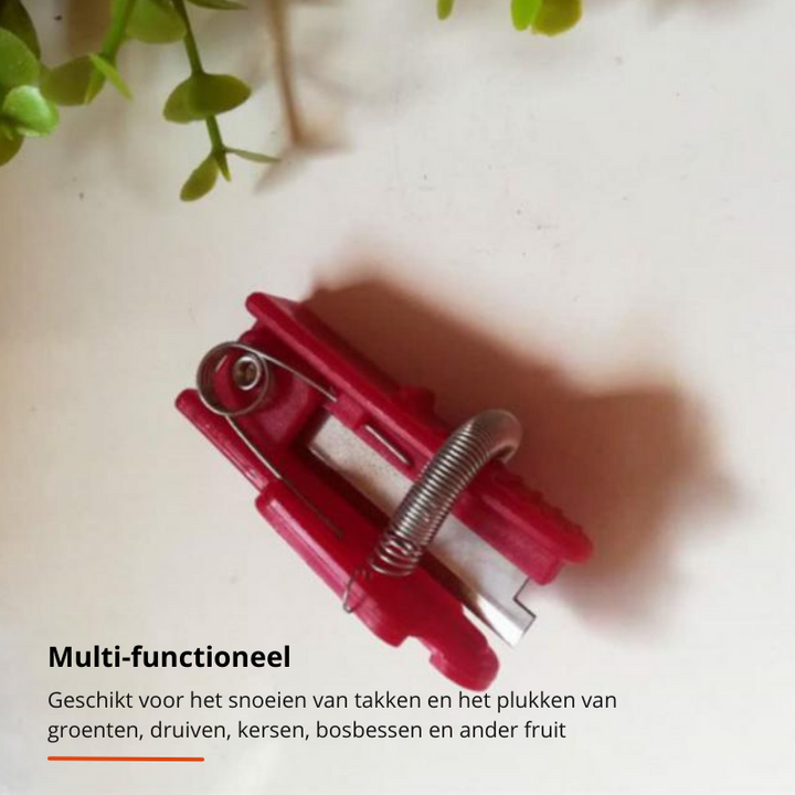 GardenGrip | Easily pick your own fruits and vegetables with this practical tool!