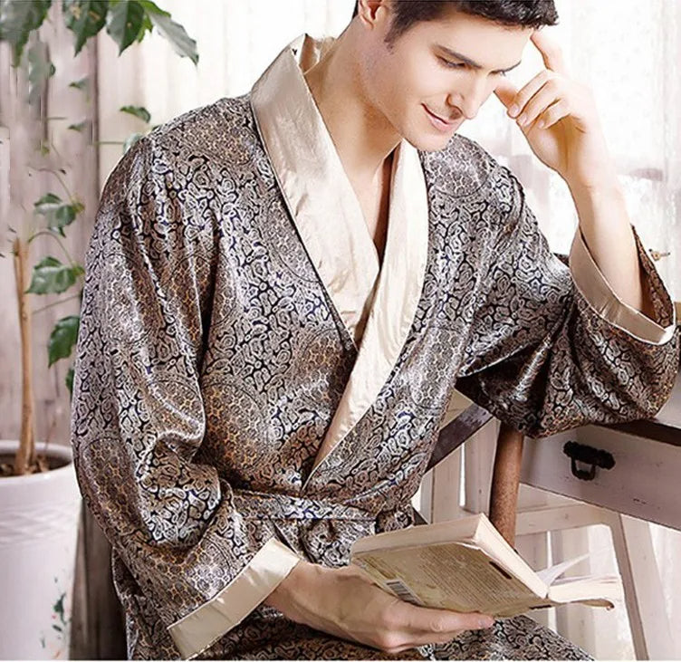Albornoz Satin Deluxe | Albornoz de satén a la moda