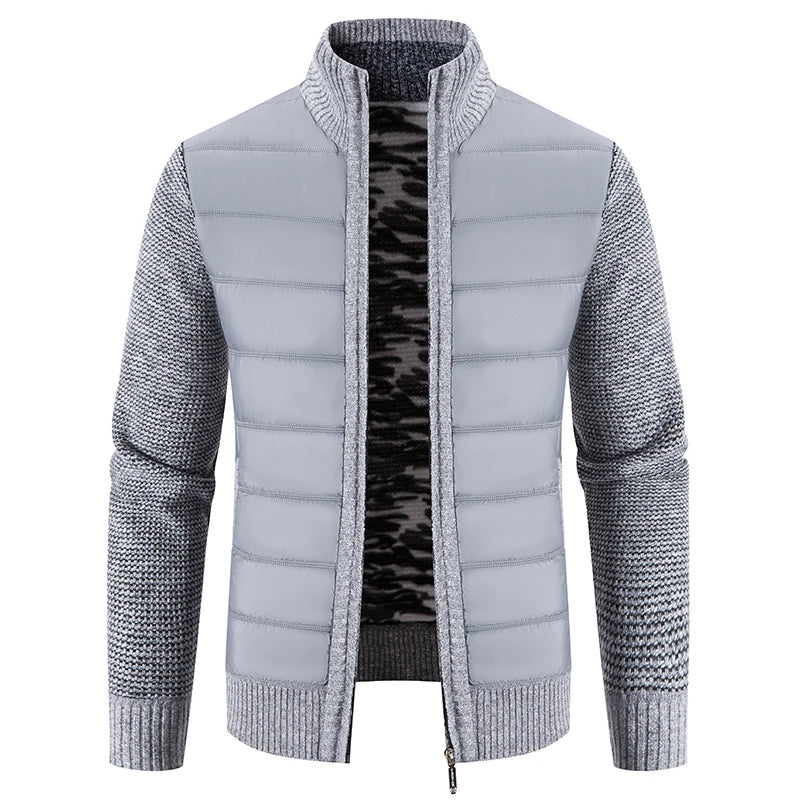 Tobias Weste | Gestrickte und warme Strickjacke