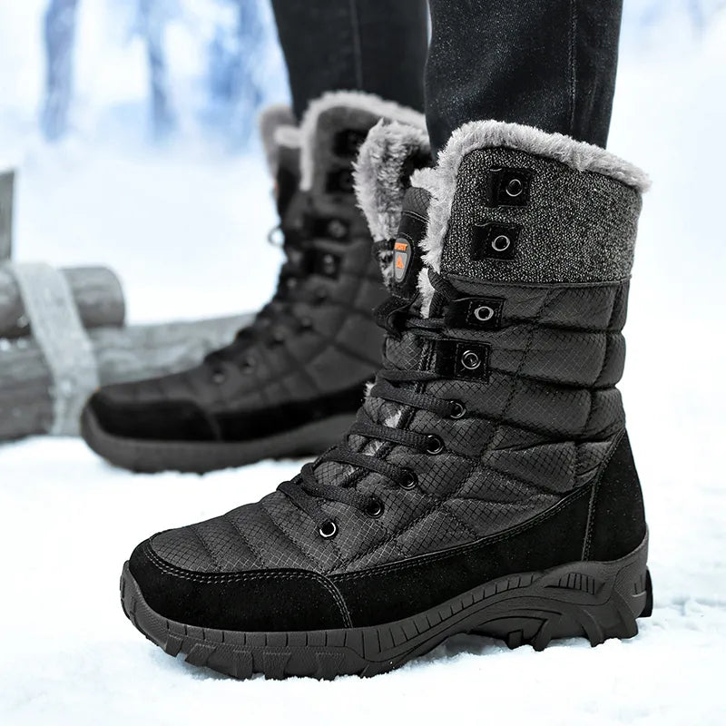 Winter hiking boots | Large and sturdy snow stompers