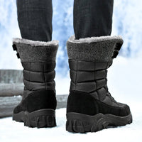 Winter hiking boots | Large and sturdy snow stompers
