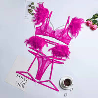 Mirella conjunto de lencería de 3 piezas | Un conjunto sexy con detalles únicos