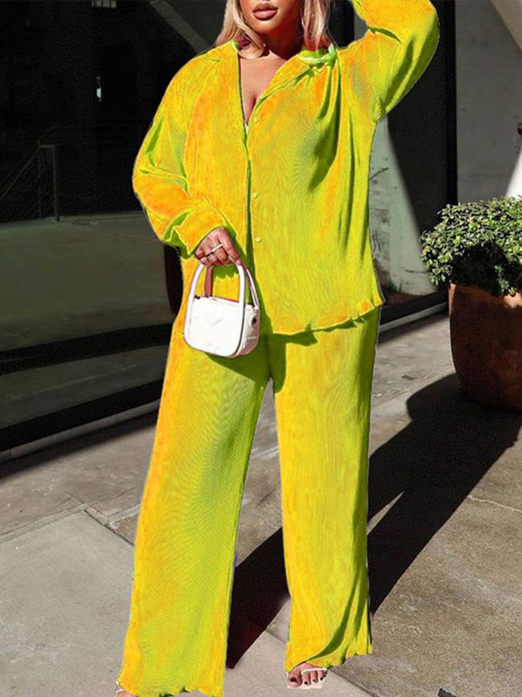 London Lounge Set | A colorful and stylish combination set for women