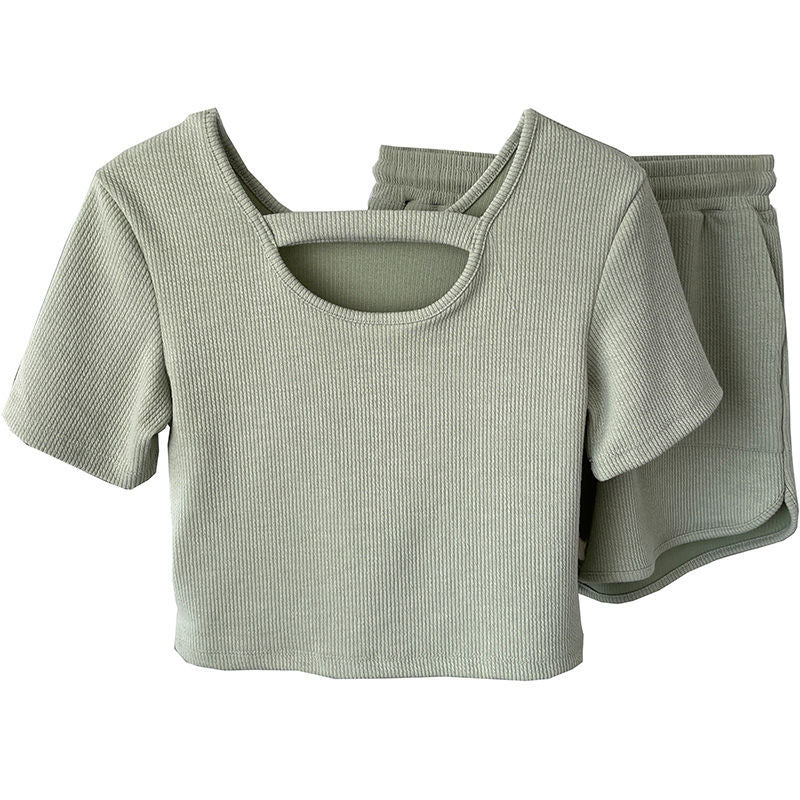 Conjunto de salón Loes | Ropa cómoda y elegante para damas