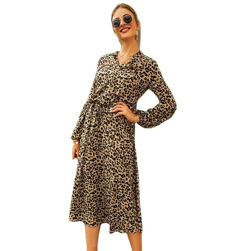 Elegancy | Langärmeliges Kleid mit Leopardenmuster - Fiadora